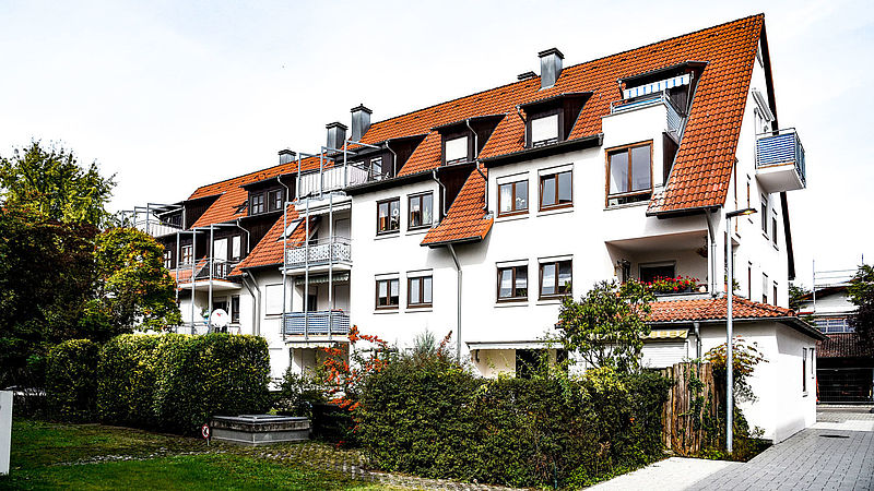 Fassaden- und Holzanstrich in der Ludwig-Hofer-Straße